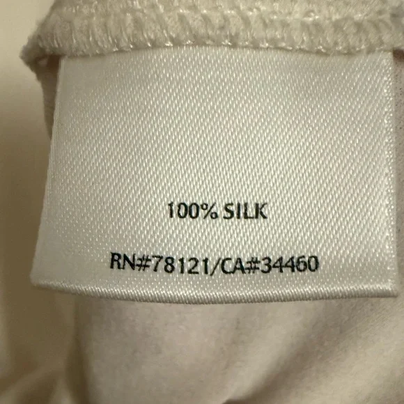 Eileen Fisher Cream Blouse size 1x scoop neck - Picture 3 of 3